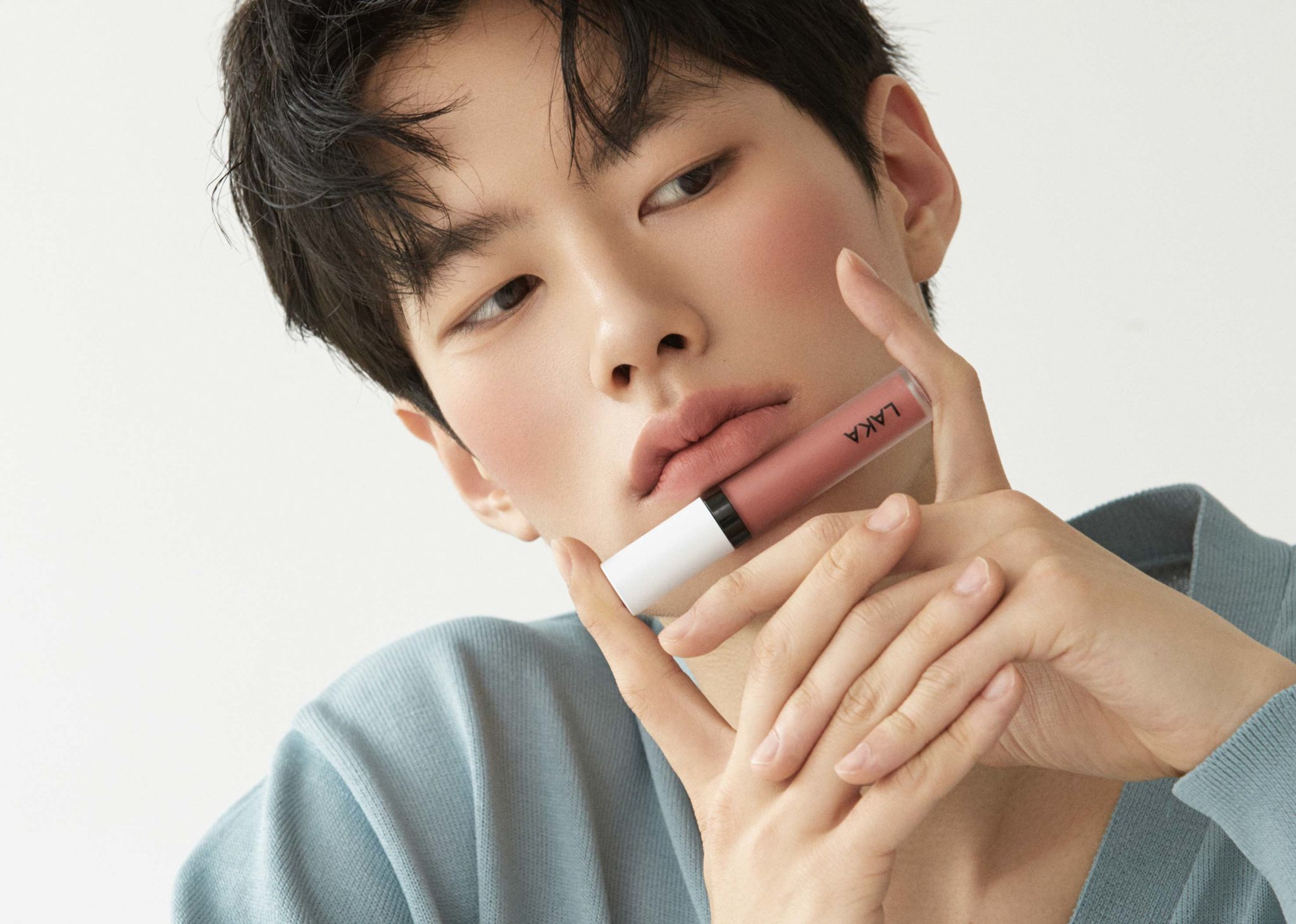 Chłopcy jak malowani. Nowe oblicze męskości